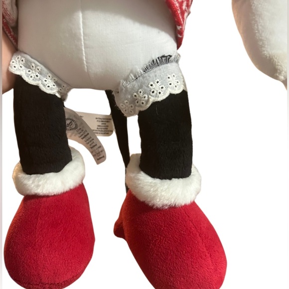 Disney Store Exclusive Minnie Mouse Christmas Winter Plush 2015 Limited Edition - Picture 4 of 6